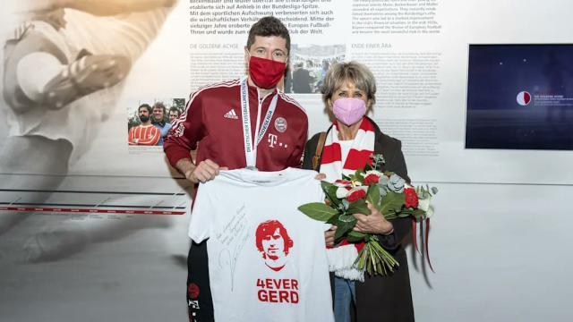 1621778002006071826.jpg E2BPE00XsAAIgZB.jpg